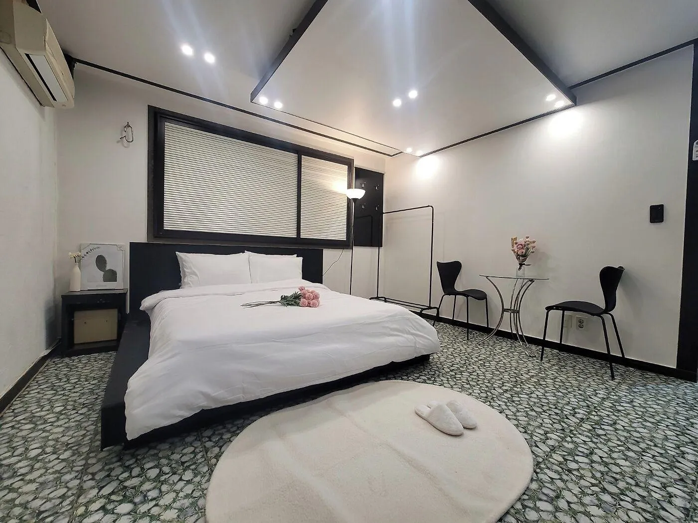 Hotel Stay Heyyum Incheon South Korea